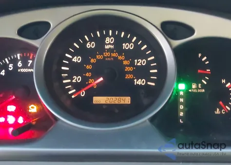 2004 Toyota Highlander from USA, damaged, VIN JTEGD21A140088709